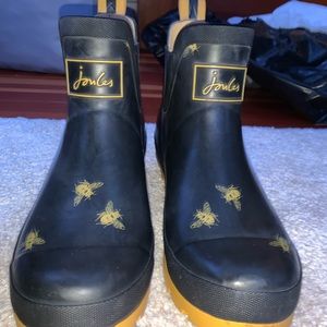 Joules bee print boots